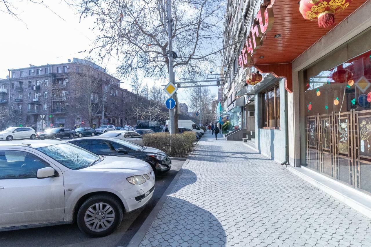 Stay Inn Apartments On 33 Sayat-Nova Avenue Erywań Zewnętrze zdjęcie