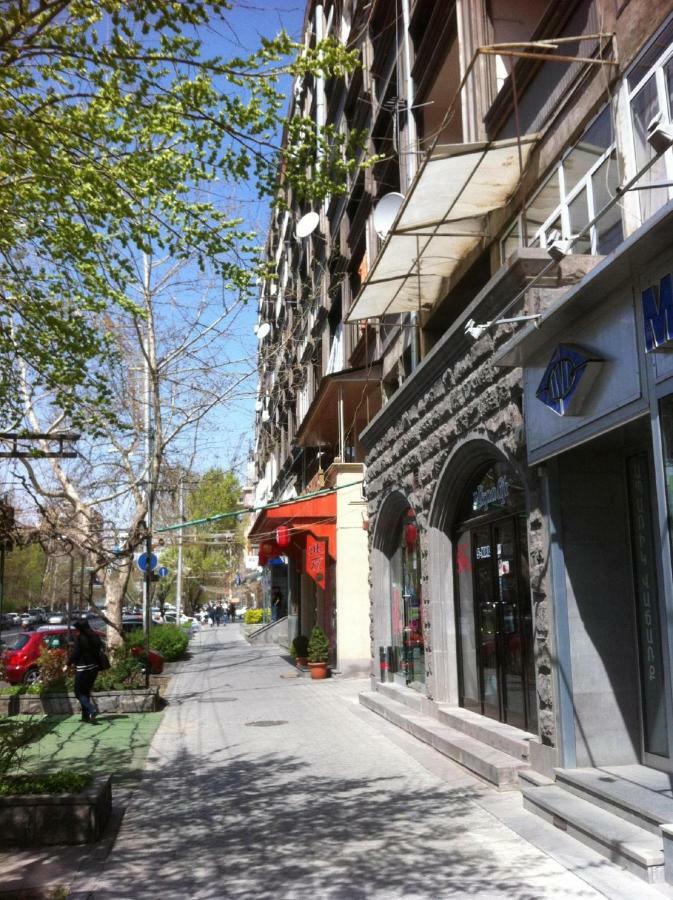 Stay Inn Apartments On 33 Sayat-Nova Avenue Erywań Zewnętrze zdjęcie
